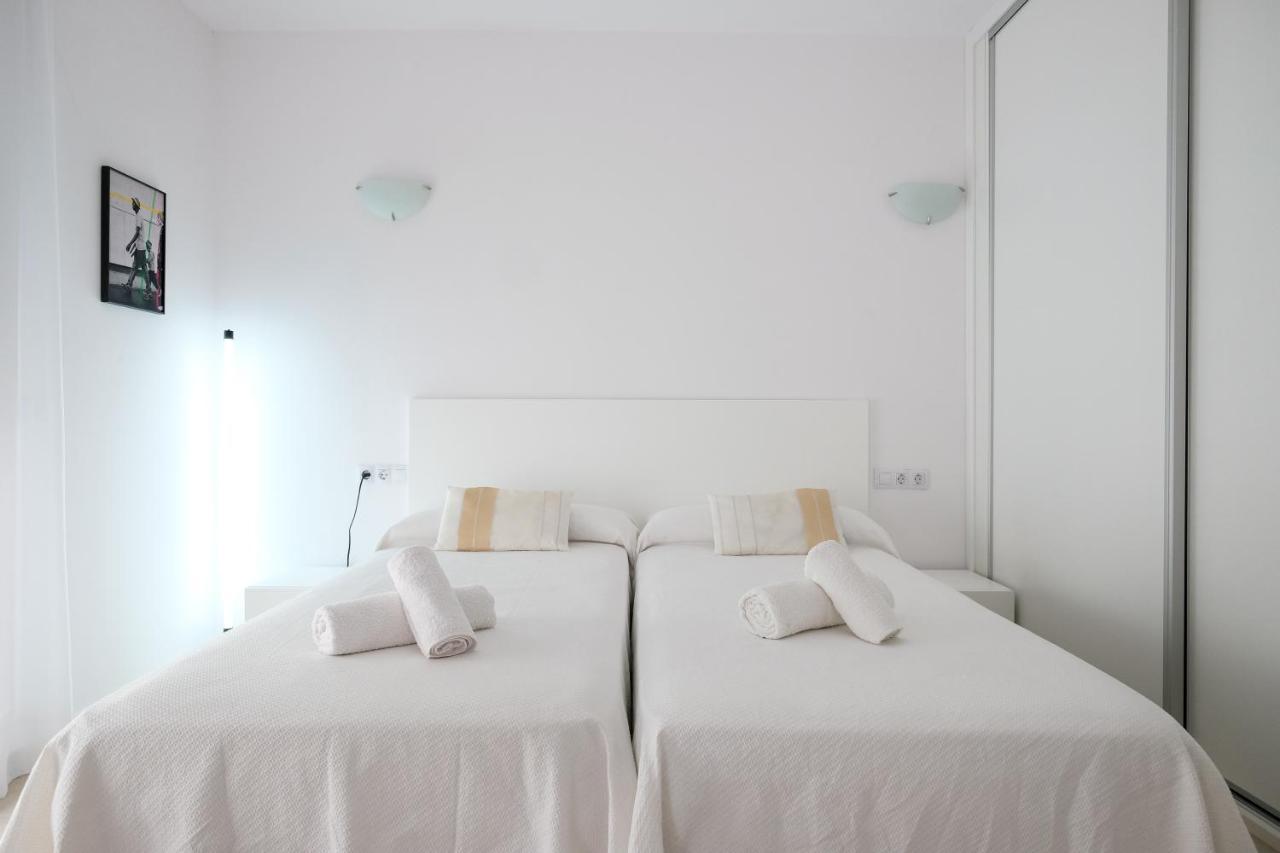 Sal Mar Suites Santa Eulária des Riu Exterior foto