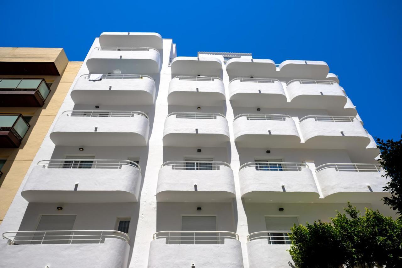 Sal Mar Suites Santa Eulária des Riu Exterior foto