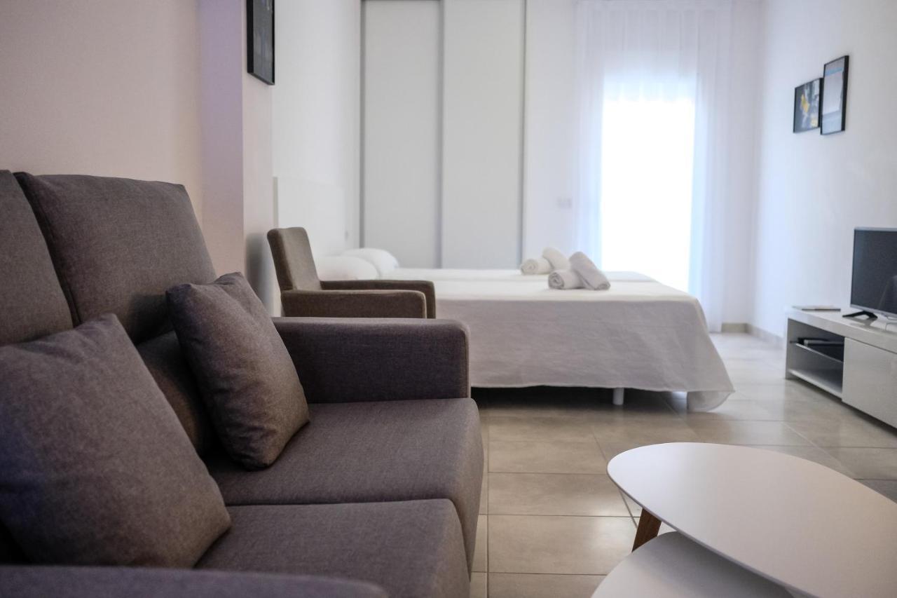 Sal Mar Suites Santa Eulária des Riu Exterior foto