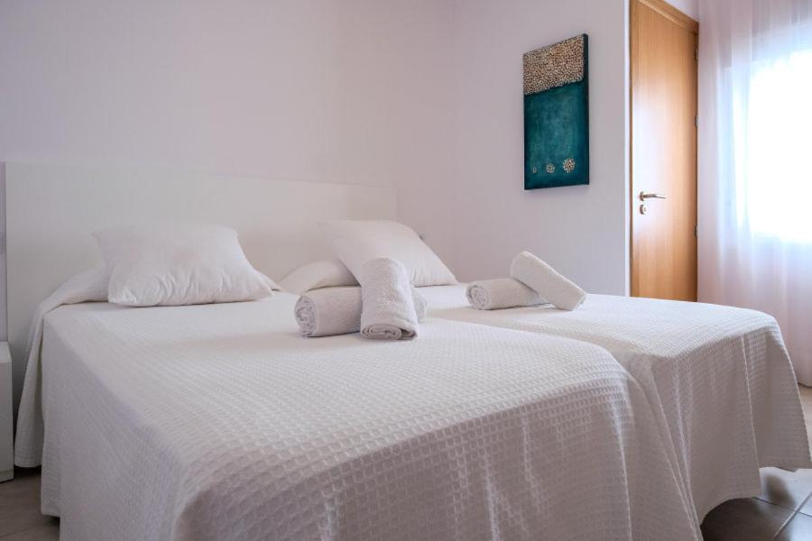 Sal Mar Suites Santa Eulária des Riu Exterior foto